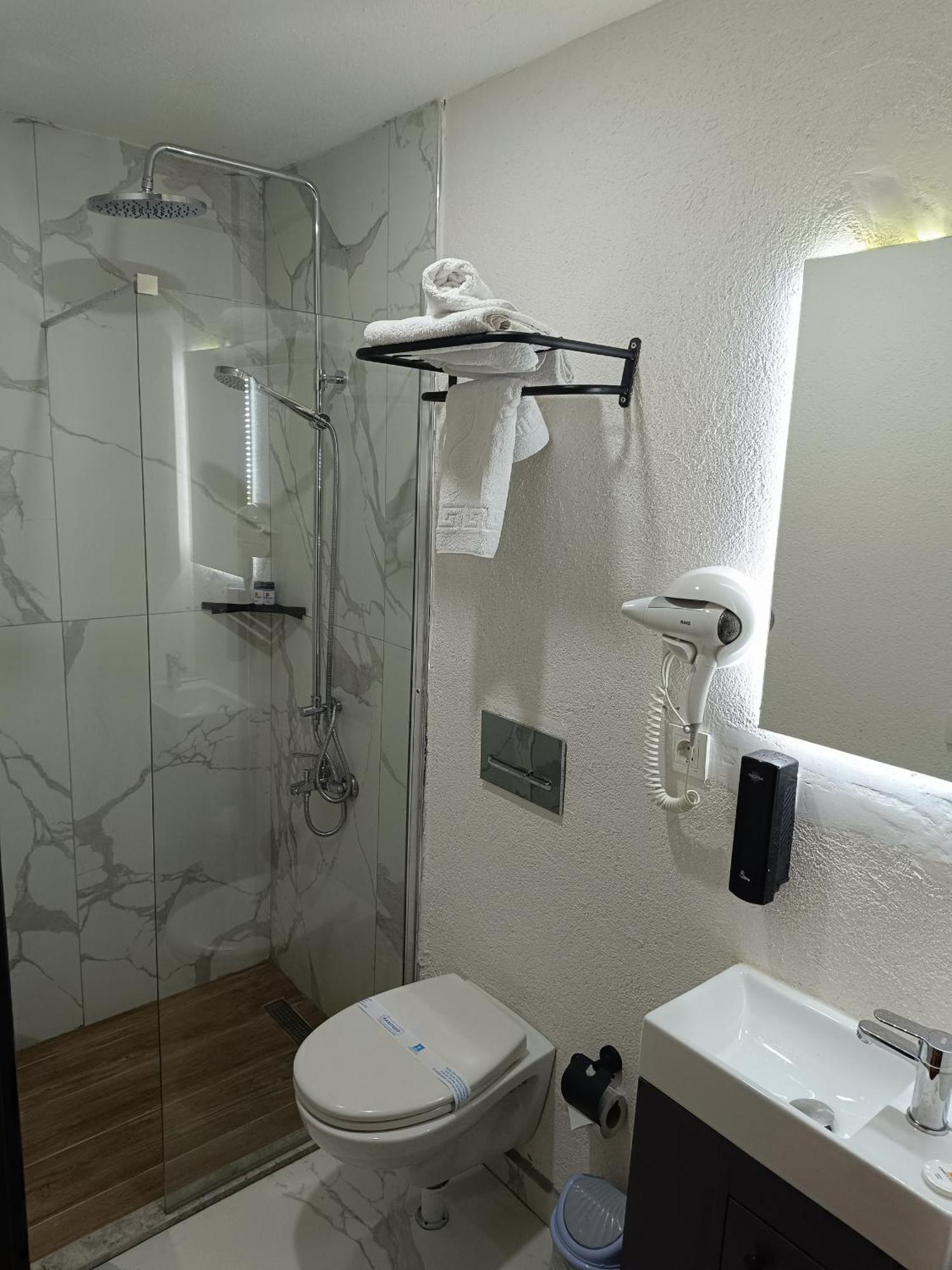 Comfy Otel Antalya Lara Antália Exterior foto